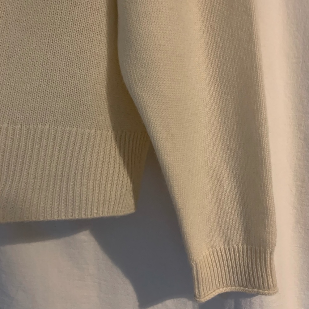 Theory 100% cashmere sweater with lace up neckline - Picture 5 of 7